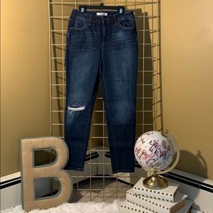 Charlotte Ruse Refuge Jeans - Mom Fit